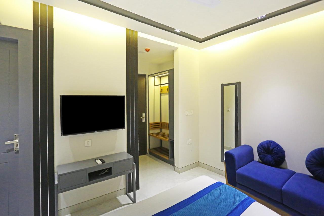 Hotel Apple Villa - Near Delhi Airport With Free Airport Transsfer 新德里 外观 照片