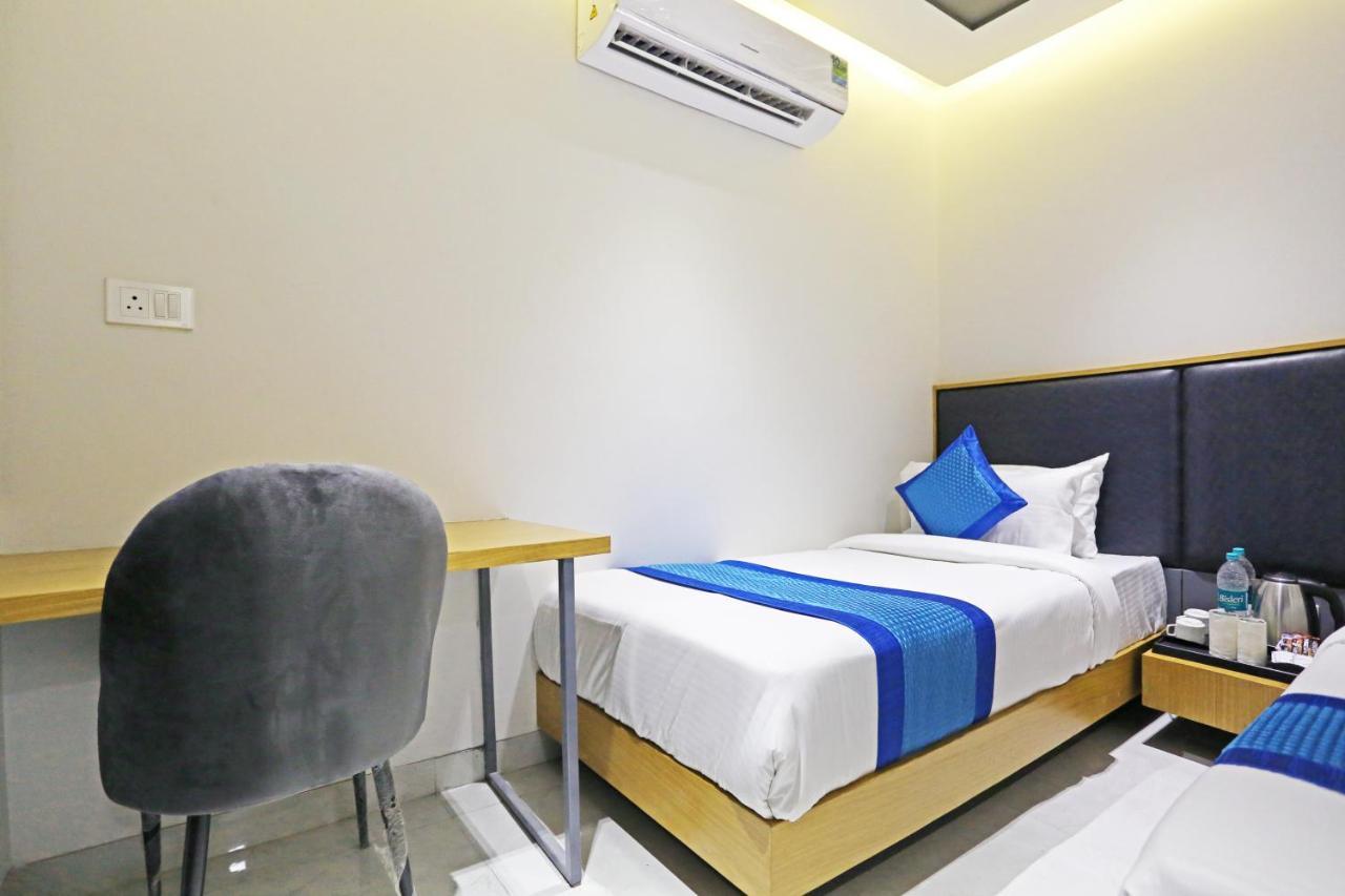 Hotel Apple Villa - Near Delhi Airport With Free Airport Transsfer 新德里 外观 照片