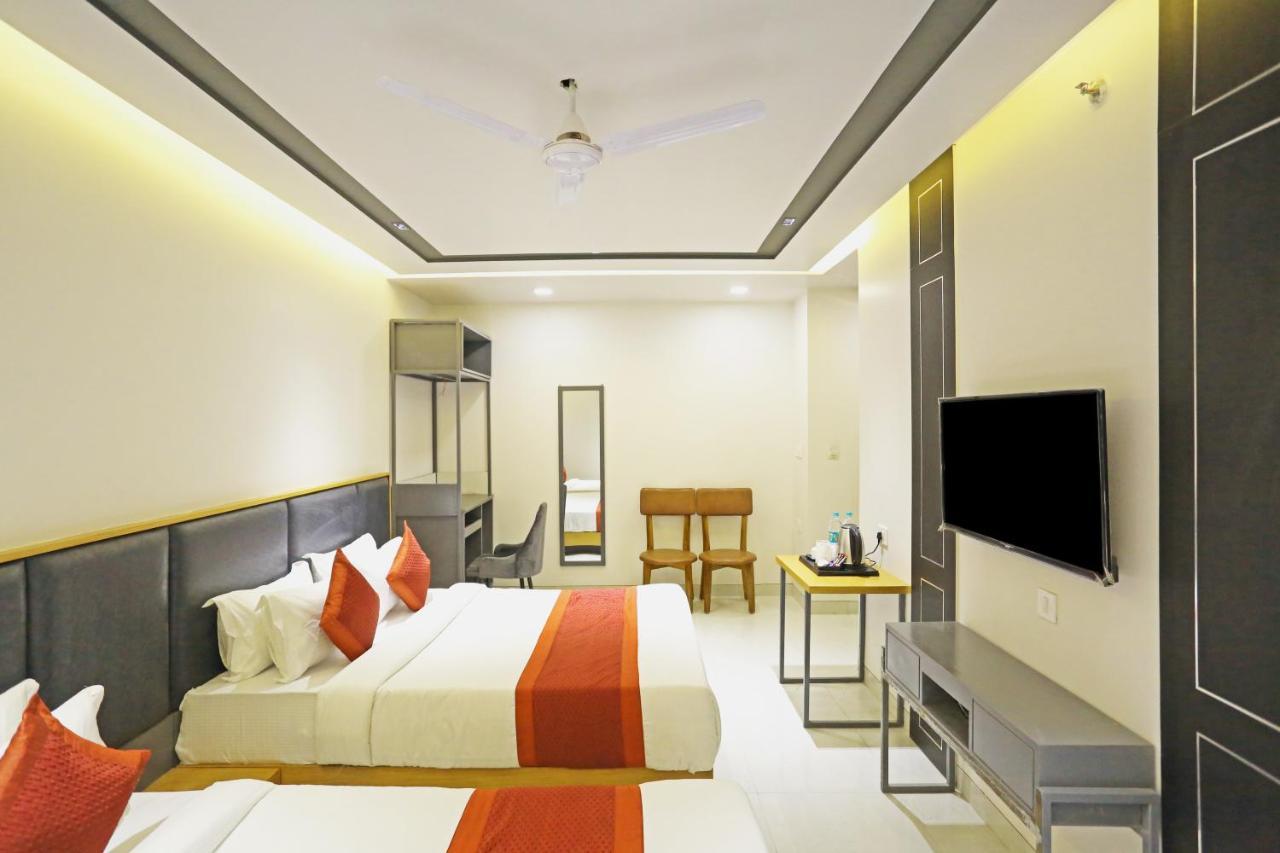 Hotel Apple Villa - Near Delhi Airport With Free Airport Transsfer 新德里 外观 照片