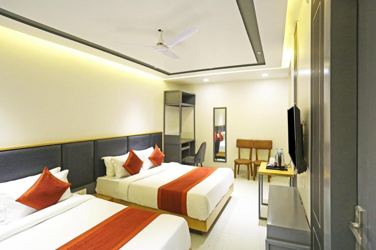 Hotel Apple Villa - Near Delhi Airport With Free Airport Transsfer 新德里 外观 照片
